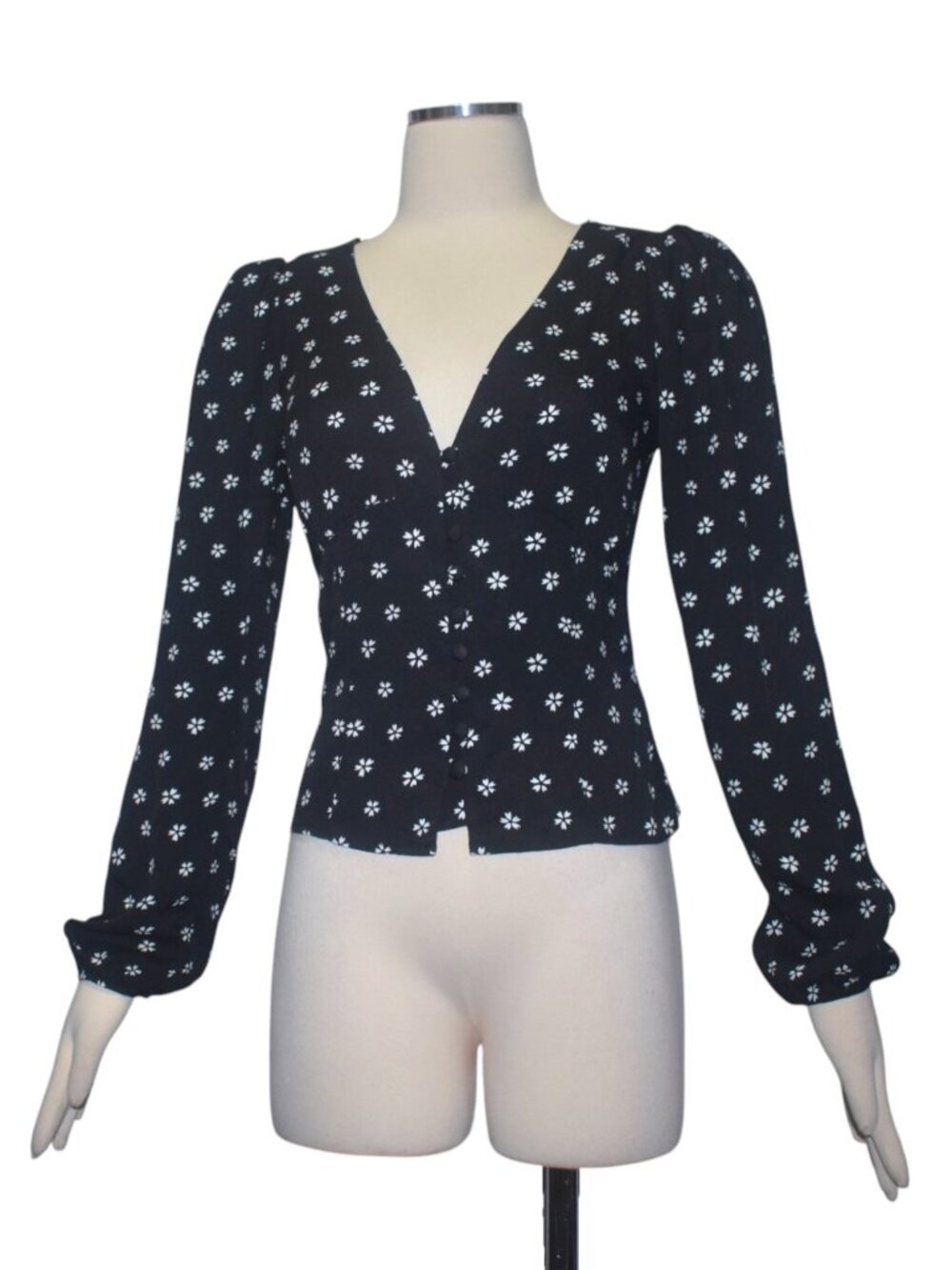 Reformation Nell Top Black White Floral Print V-neck Long Sleeves Buttons S